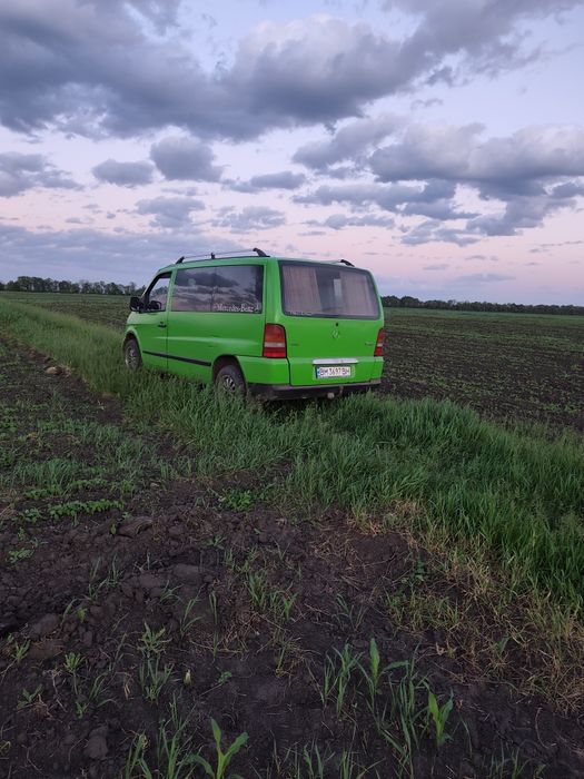 Мерседес віто 2.3 простий дизель