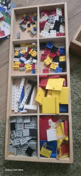 Lego z 1971 r w drewnianych boxach