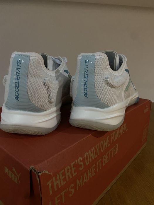 Tenis indoor Puma Accelarate nitro sqd 4
