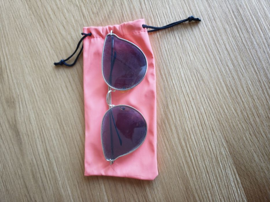 Óculos de Sol Cat-Eye / Olho de Gato Prateados com Lentes Púrpura + Bolsa Oferta