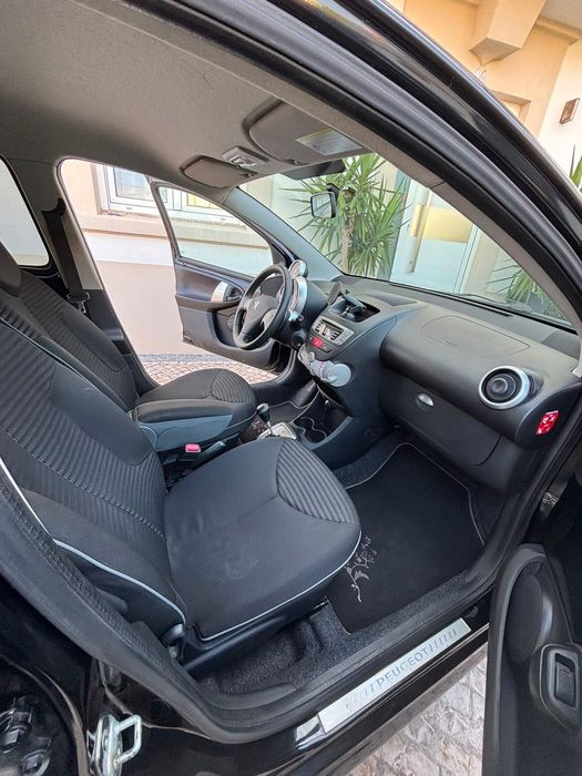 Carro Peugeot 107
