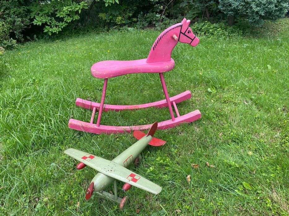 Stare zabawki antyki.