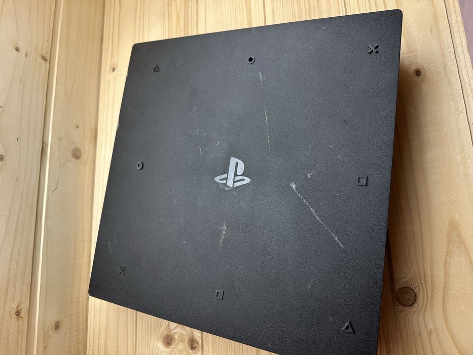 PS 4 PRO 1 tb консоль 8.03