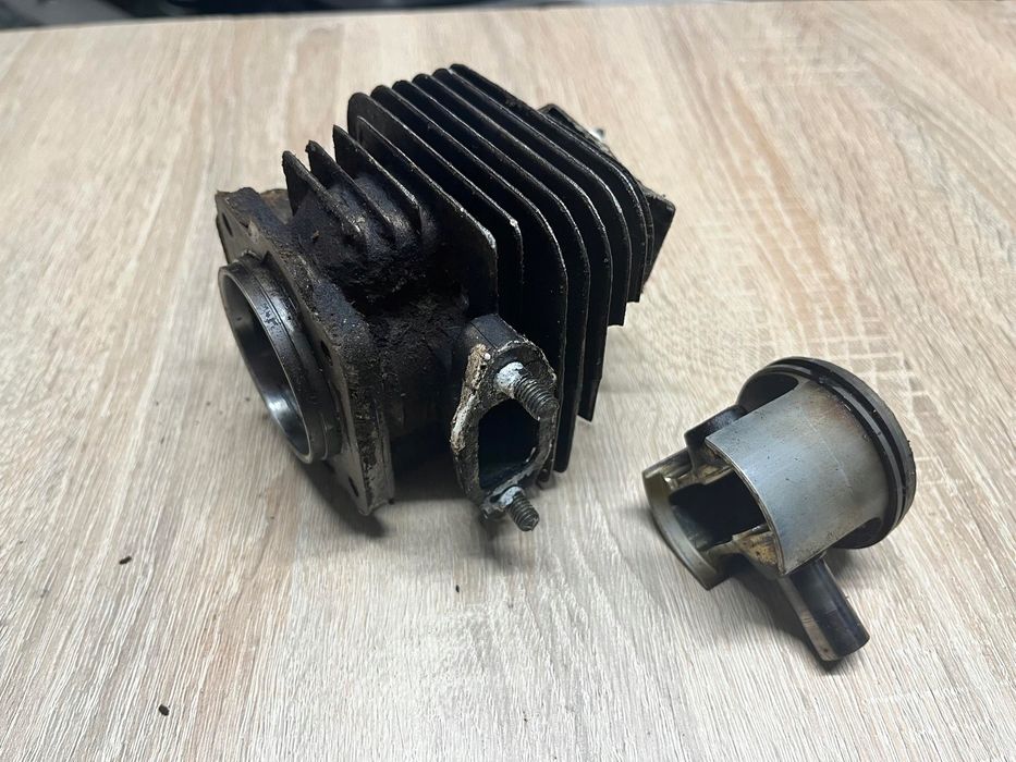 Stihl 08 08S Cylinder Tłok Komplet