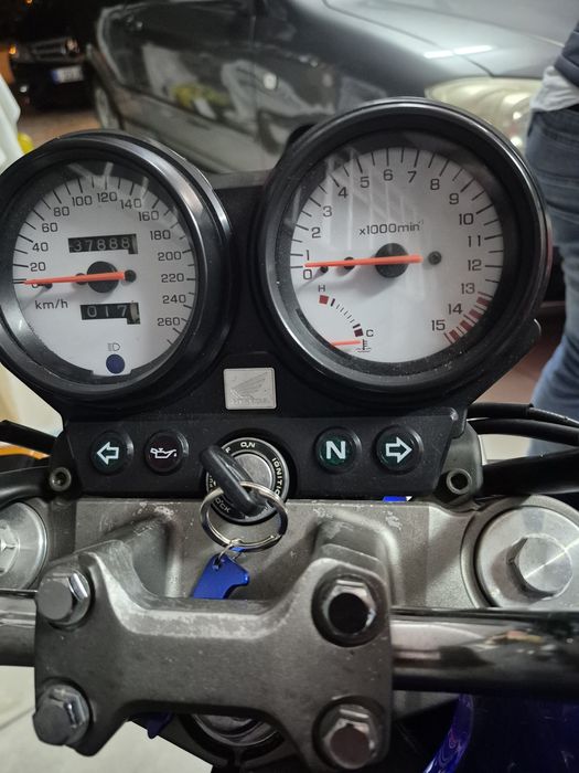 Honda Hornet 600 F