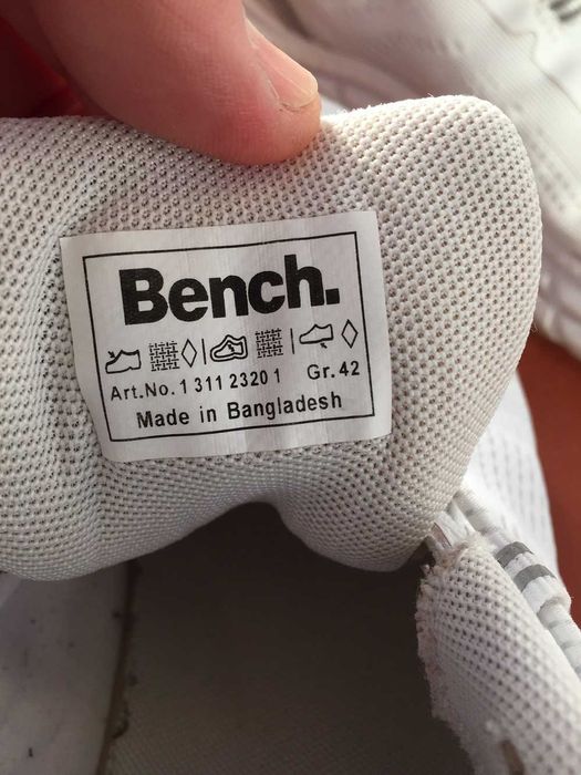 Sapatilhas BENCH -- Tamanho . 42 -- ( Unisexo )