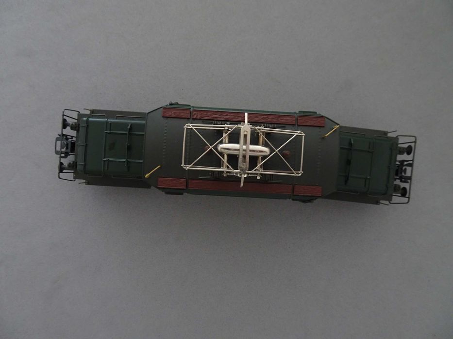 Locomotiva Marklin Digital HO 37522 na caixa