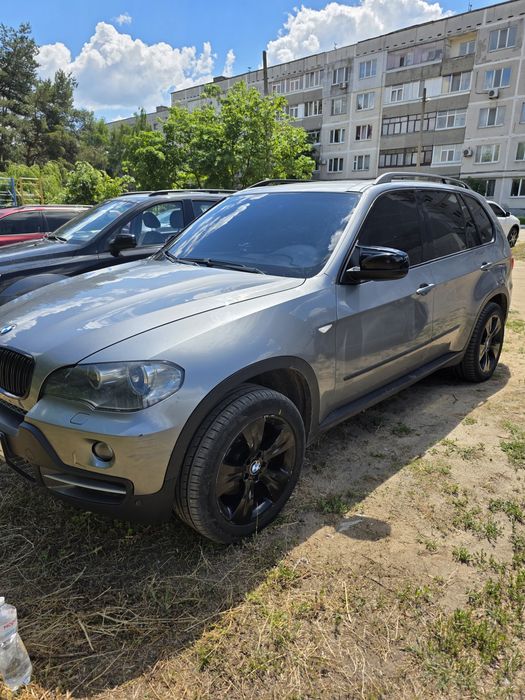 Продам BMW X5 E70