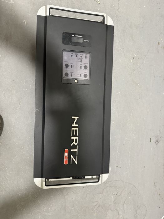 Wzmacniacz 4 kanalowy Hertz HP4