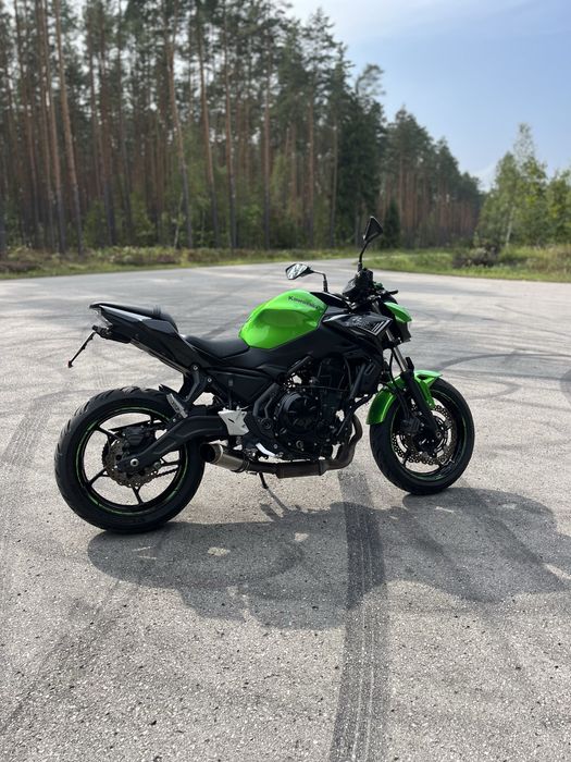 Kawasaki Z650 A2