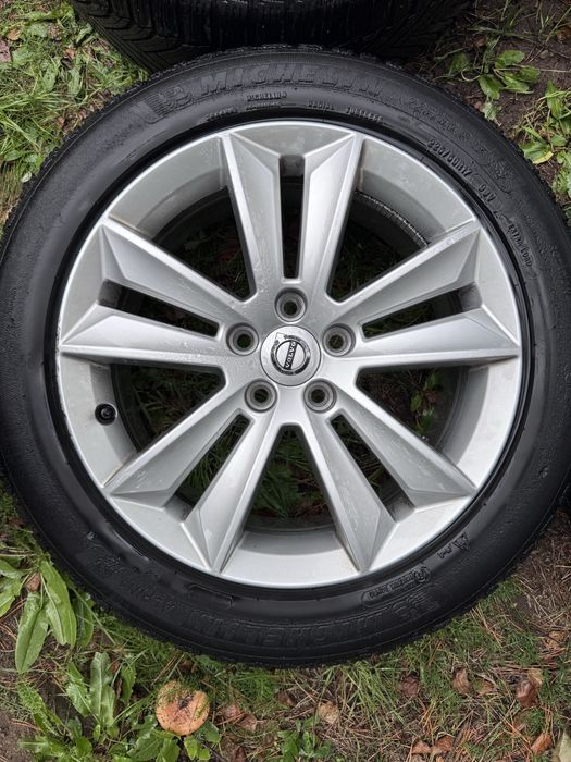 Felgi Volvo  R17 17 V60 S60 V40 S80 V70 5x108 31471309 zimowe