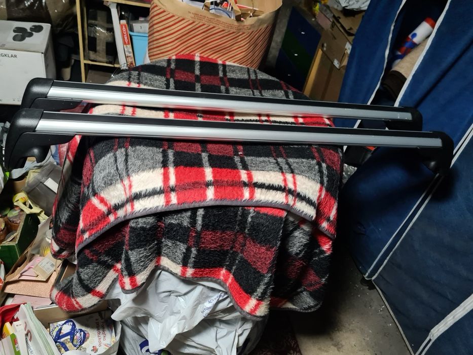 Belki na relingi dachowe, oryginał BMW.3. combi tourning E91 jak nowe