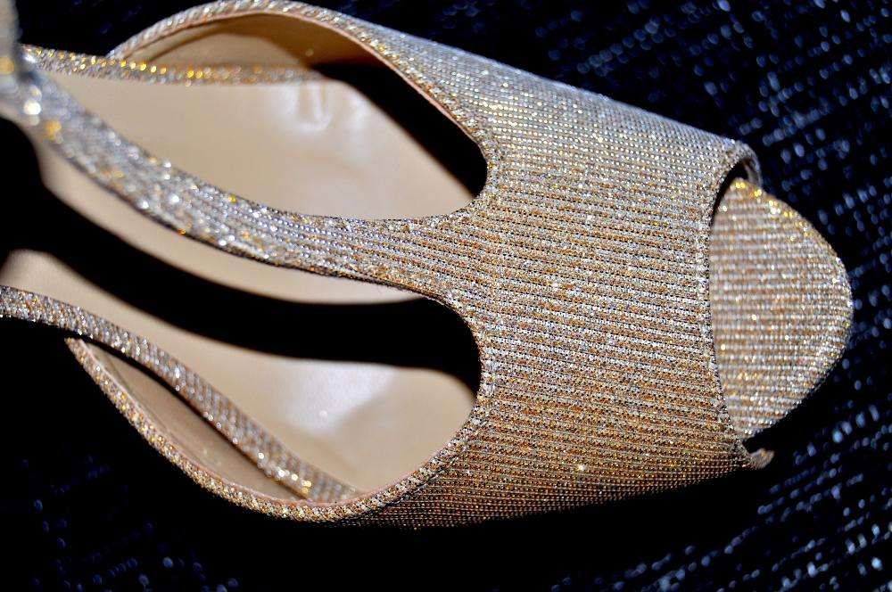 Sandálias com brilho