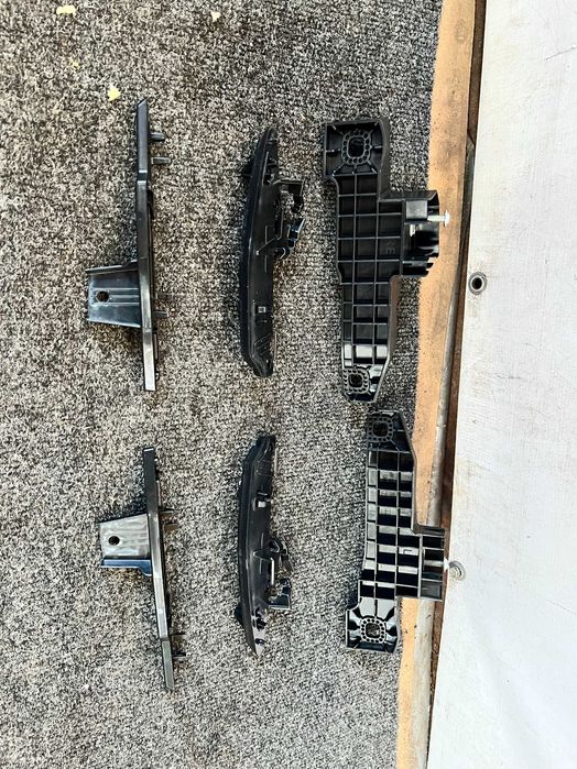 Bmw X3 G01  X4 G02  Кріплення Направляюча Крило-Бампер