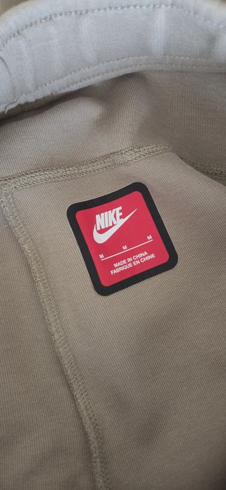 Dres Nike tech fleece