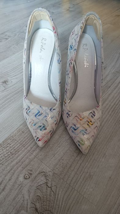 Buty szpilki R.Polański 38