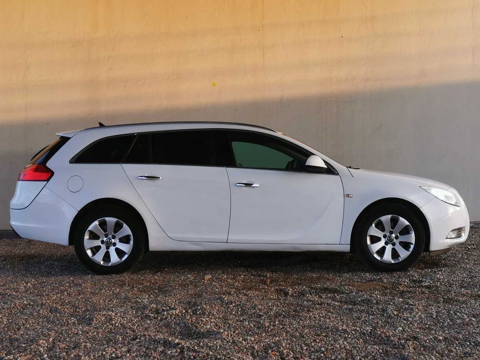 Opel Insignia 2.0 TDCi - automat - full wersja wyposażeniowa