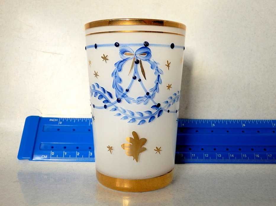 Copo pintado à mão