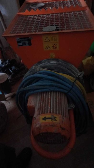 Máquina de Projeção de Argamassa – Maltech M25 – Bom Estado