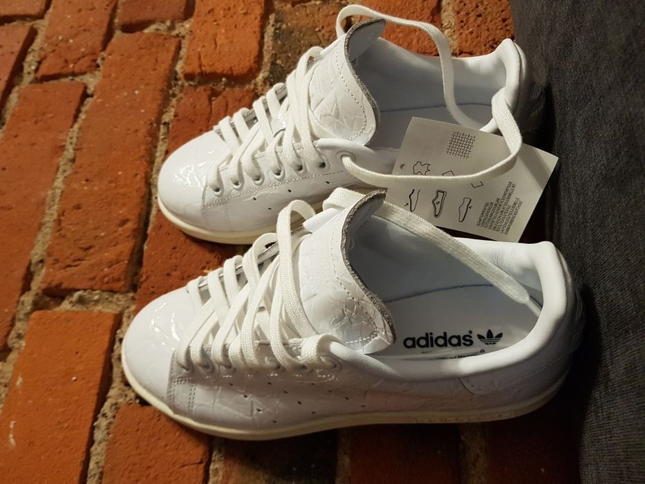 OBSERWUJ Buty sportowe Adidas Stan Smith 