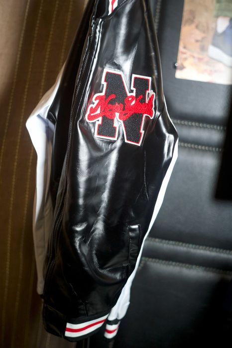 elegante casaco de pele genuína  perfeito de alta qualidade