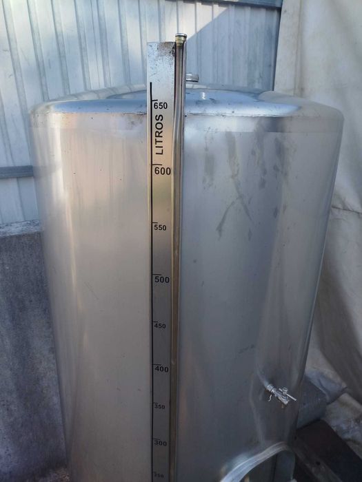 Cuba em inox para vinho 600 litros