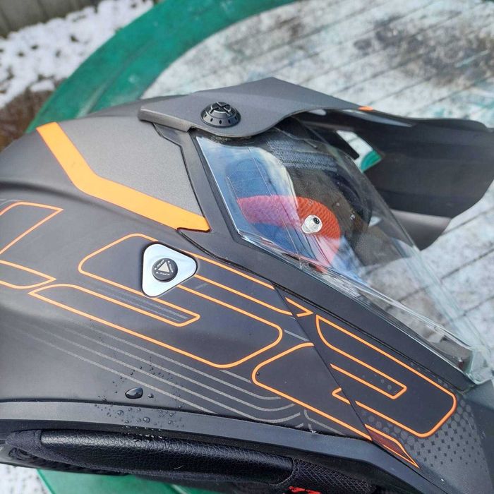 Мотошолом дитячий 55 розмір LS2 Pioneer EVO