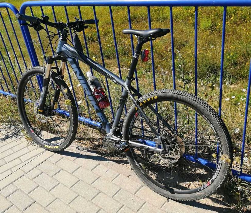 Sprzedam rower Unibike Evo 27.5''