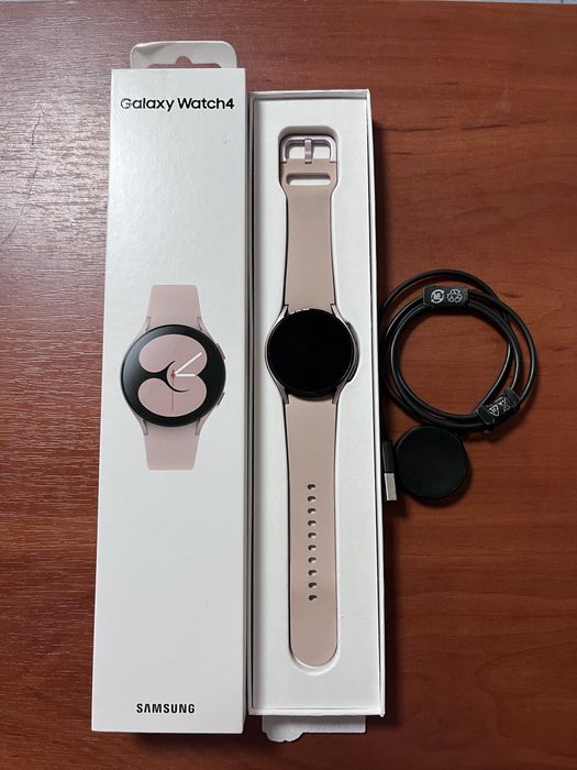 Смарт-годинник Samsung Galaxy  Watch 4 40mm