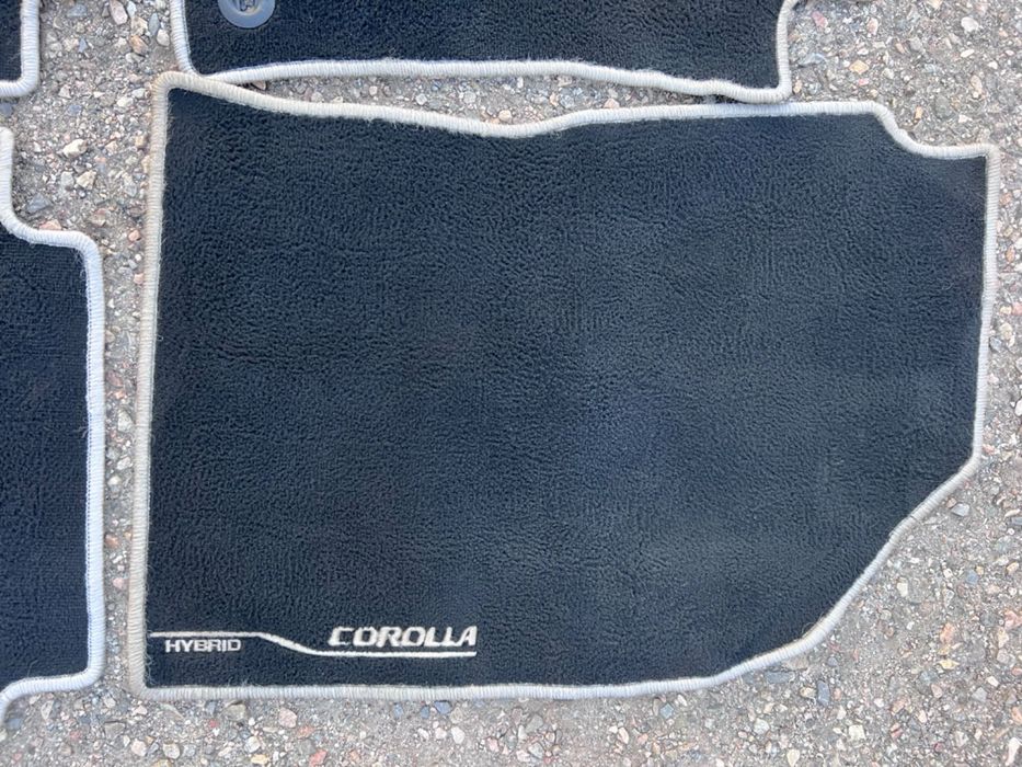 Коврики ворсовые Toyota Corolla
