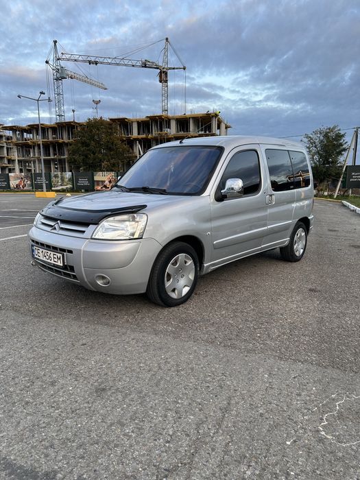 легковий автомобіль