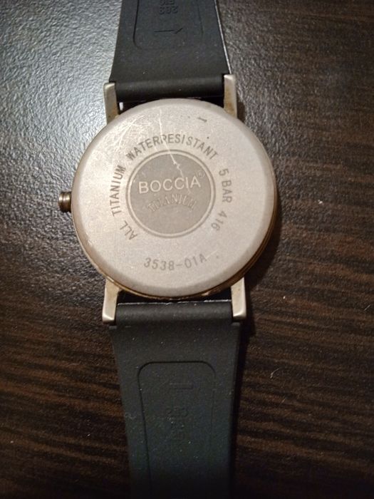 Zegarek marki Boccia z tytanu