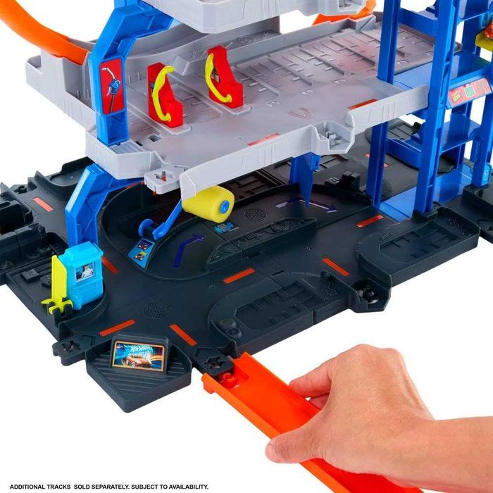 hot wheels Mega Loop Garage трек гараж хот