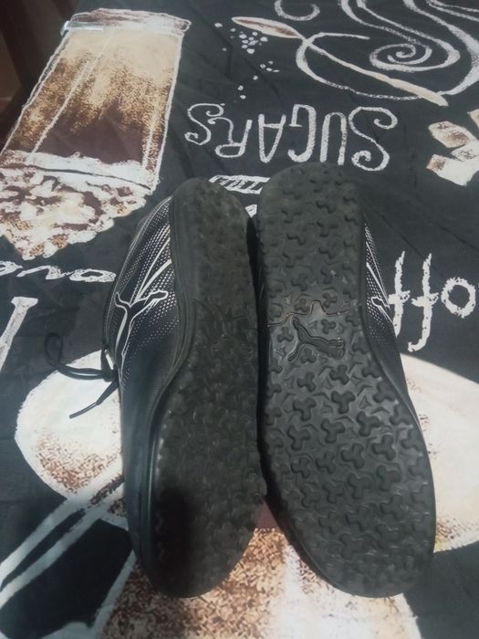 Tênis Puma, 38,5
usados mas muito estimados
oferta de portes em correi