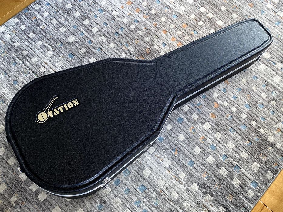 Futerał do gitary akustycznej OVATION mid / deep bowl NOWY !!!