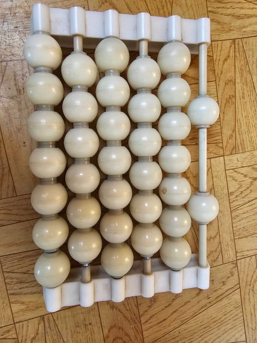 masażer do stóp kulki PRL dosc solidny