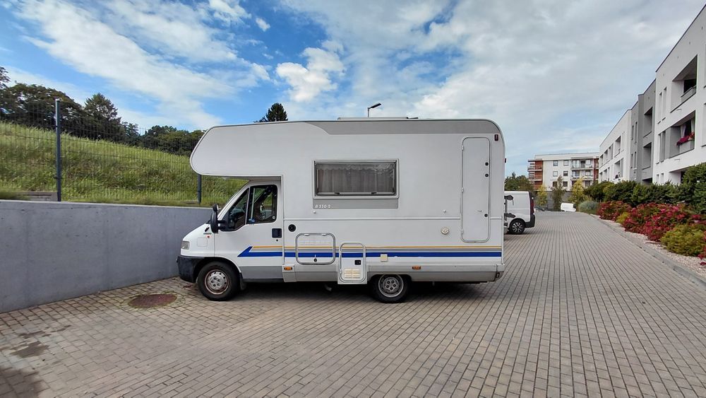 Zgrabny Zimowy Kamper Ducato Burstner 530-2, 2.8 idtd