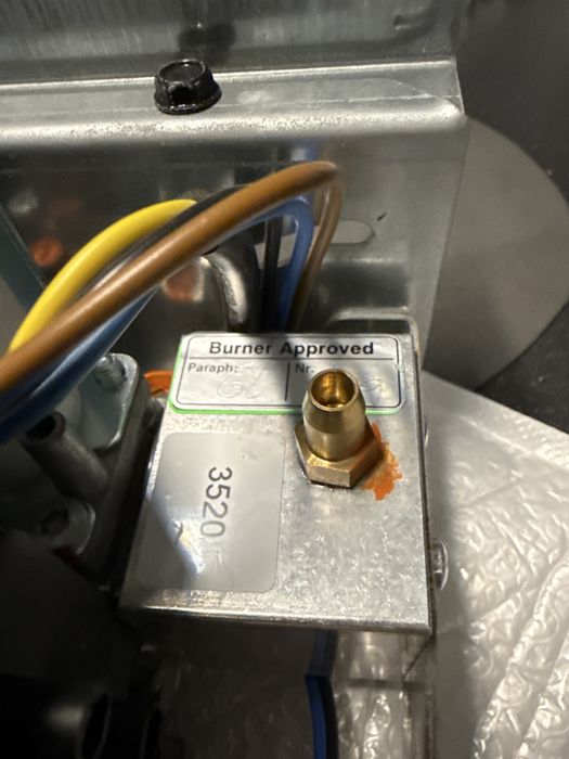 Honeywell DFGT-03MC01 i S4965C3011 moduł sterownik palnika