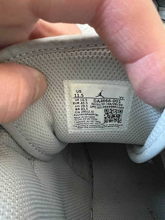 Кросівки Nike Air Jordan 1