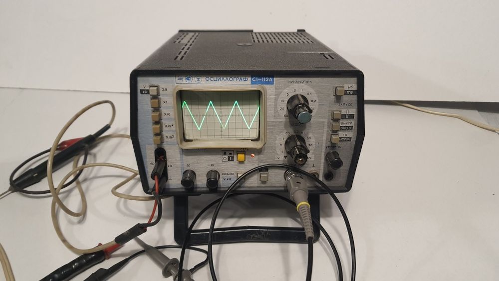 Oscyloskop oscylograf multimetr C1-112A