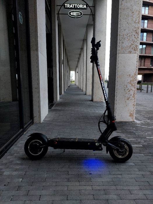 Dualtron Victor 4000W