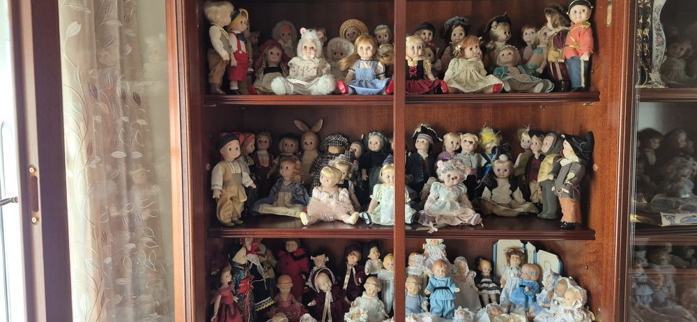 Bonecas de Porcelana Coleção