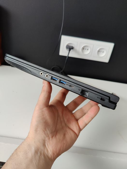 Ігровий ноутбук MSI gf63 Thin / RTX 3050 /i5 10500h/16 гб/SSD 512 ГБ