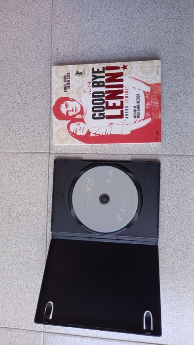 Various DVDs with multiple movies.64741305919491121