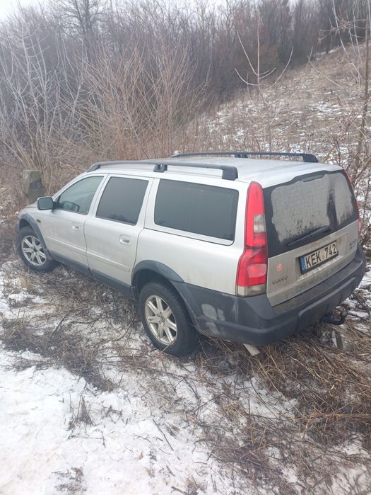 VOLVO  XC70 дизель АКПП D5