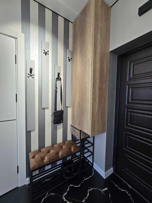 1-кім.кв. в районі міського озера