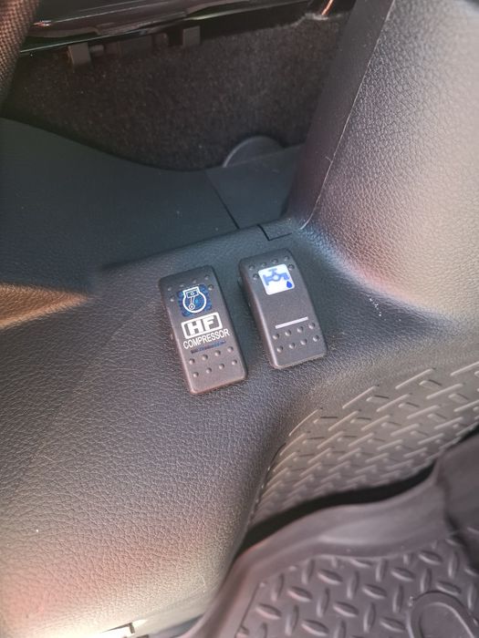 Jeep rubicon 2.8 crd  25 mil km como novo