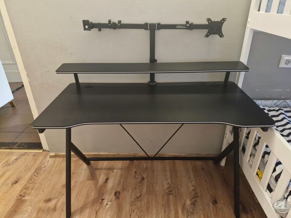 Biurko gamingowe Huzaro 120 cm z nadstawką + Podwójny uchwyt VESA na 2 monitory