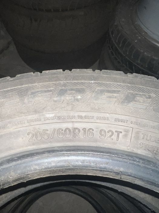 Зимняя Резина Toyo 205 60 16 (Шип )