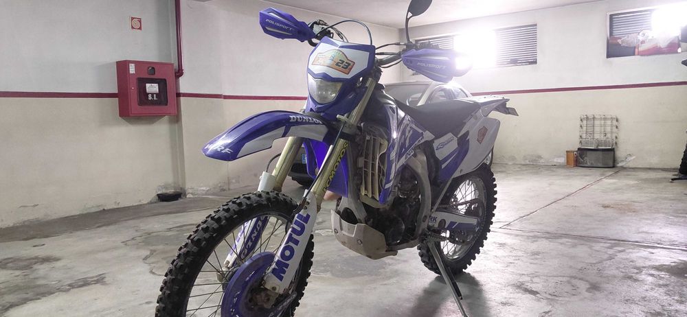Yamaha wr 450F 2009